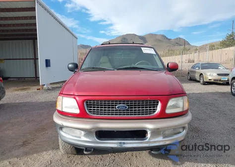 1998 Ford Expedition Eddie Bauer/Xlt from USA, damaged, VIN 1FMPU18L7WLC40902